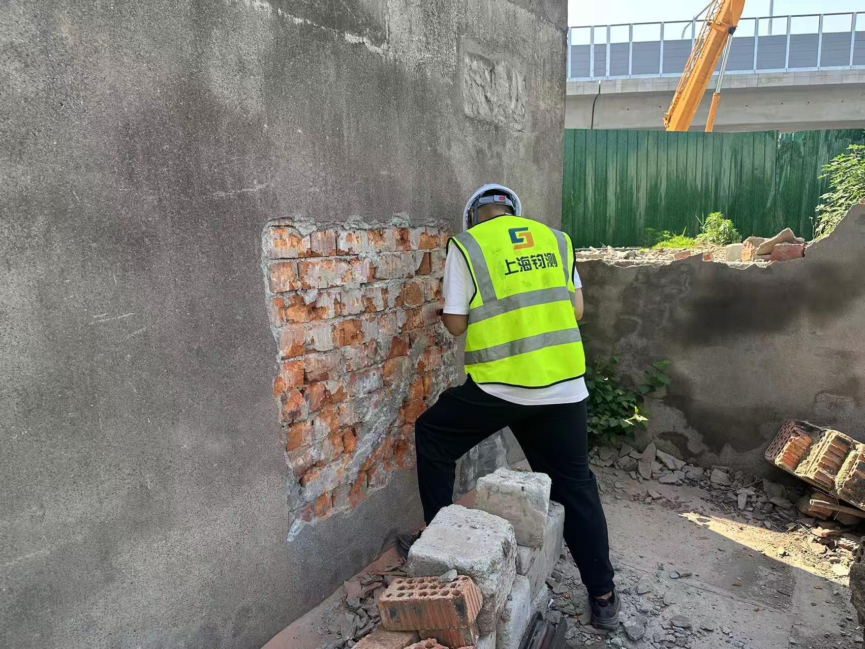 圍墻安全性檢測(cè)助力城市安全度汛