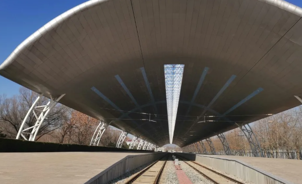 鋼結(jié)構(gòu)頂棚