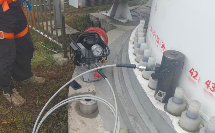 高強(qiáng)度螺栓