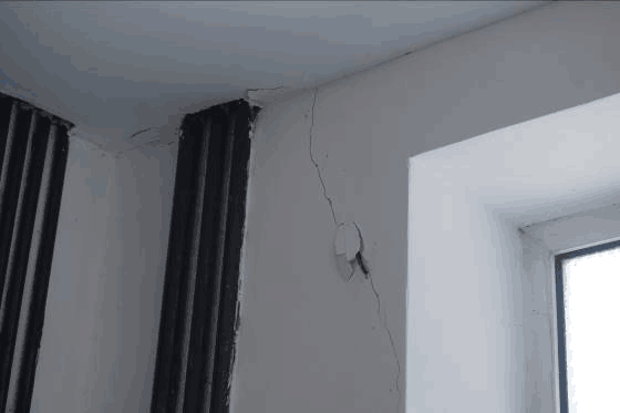 上海某集團有限責任公司7號樓房屋安全性檢測